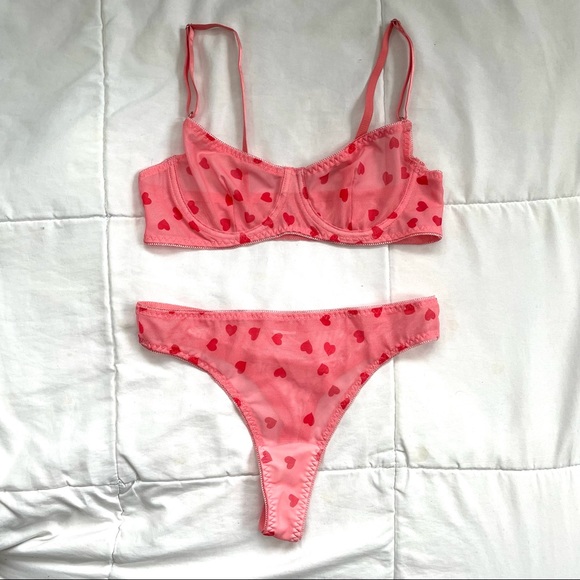 SOLD Heart Valentines Bra and Panty Set - Picture 1 of 4